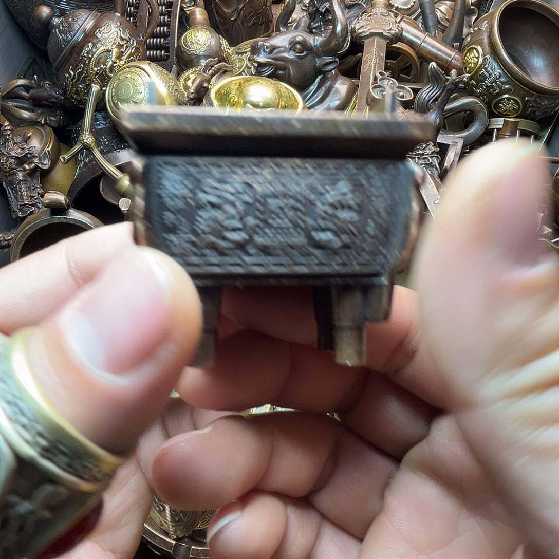 精美铜器收藏品等