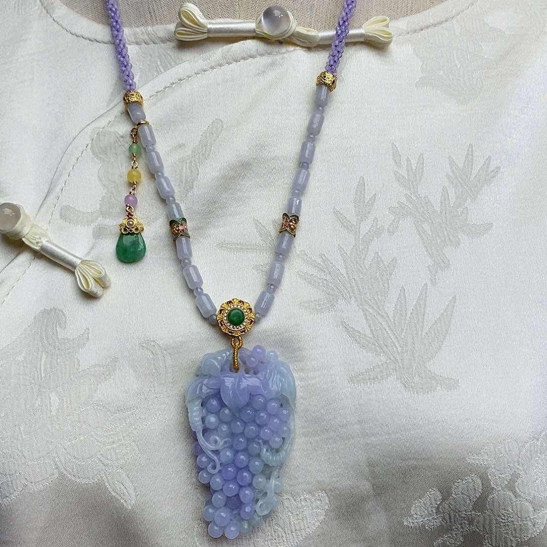 翡翠颈饰未镶嵌天然