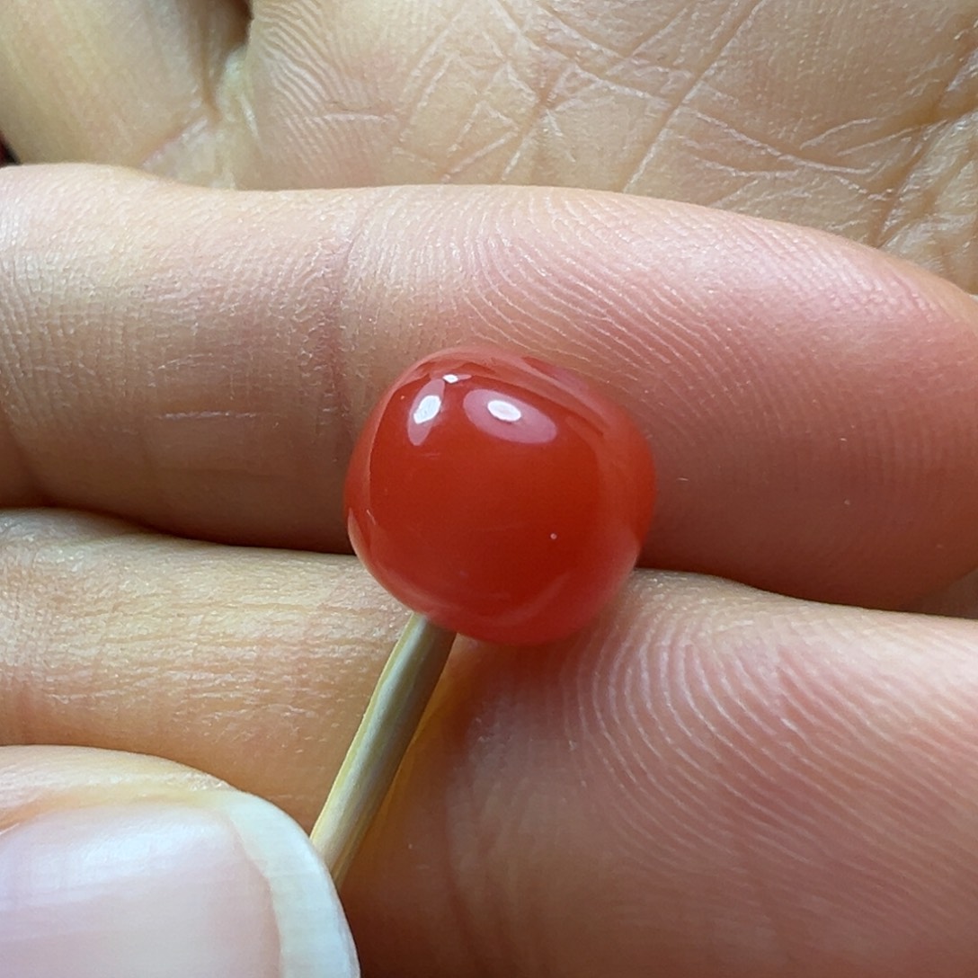 南红玛瑙珠子未镶嵌啊**啊