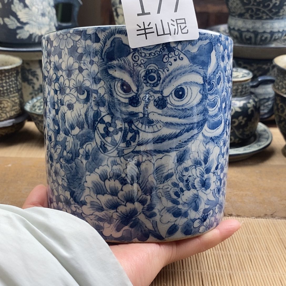 ?****过手工手绘青花陶瓷