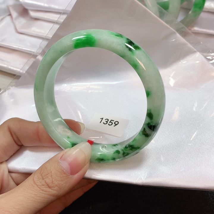 翡翠手镯未镶嵌用****0天然翡翠手镯58.2