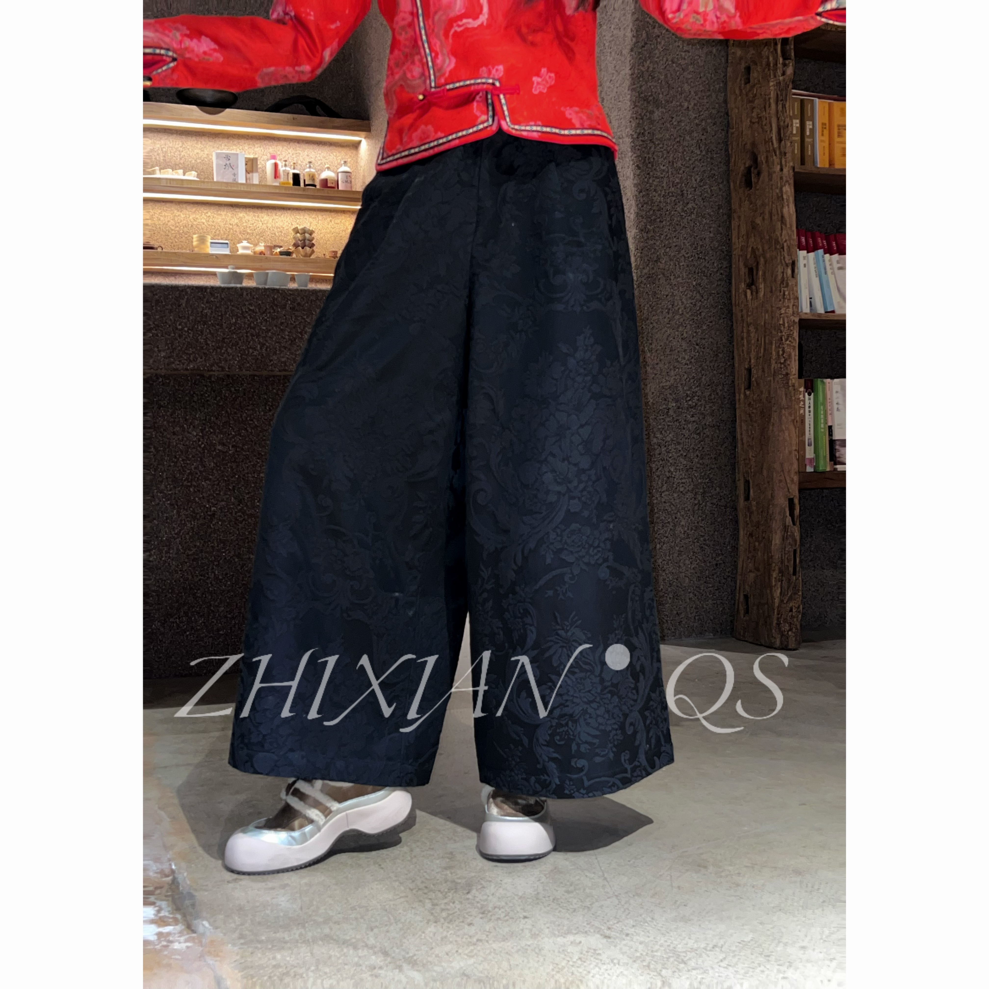 【清沐服饰】浮雕裤-2025年秋冬新款人丝提花百搭气质阔腿裤休闲裤