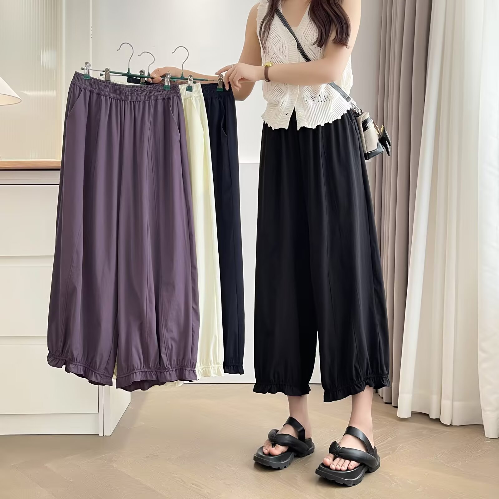 HUIZHIMEI/绘智美大码宽松显瘦设计感木耳花边高腰花苞裤女灯笼裤