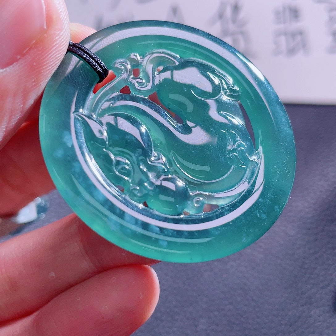 翡翠颈饰未镶嵌9999999999