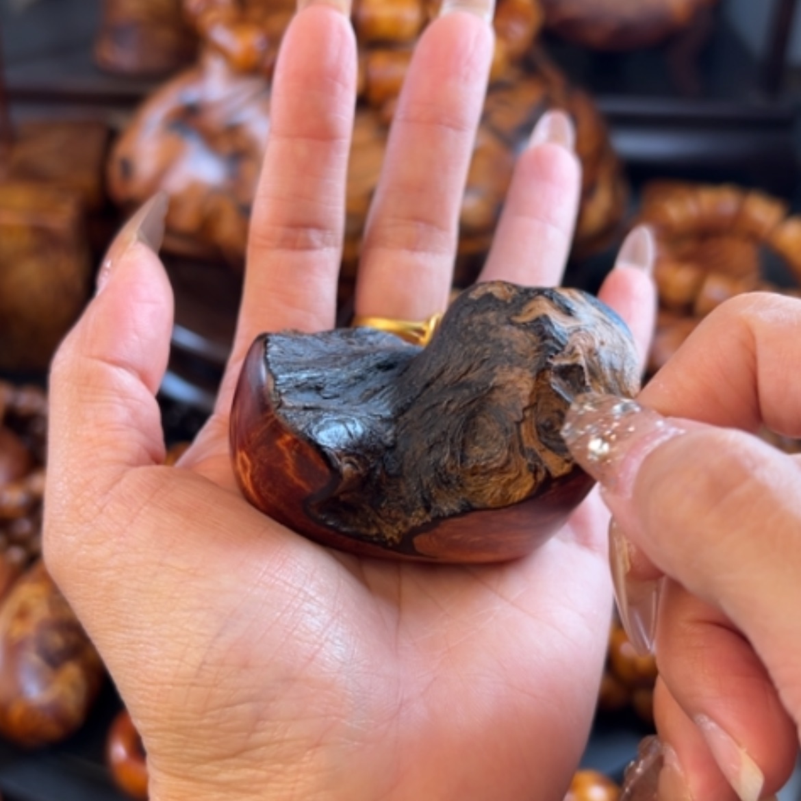 【闪购商品】松木（琥珀木）把件