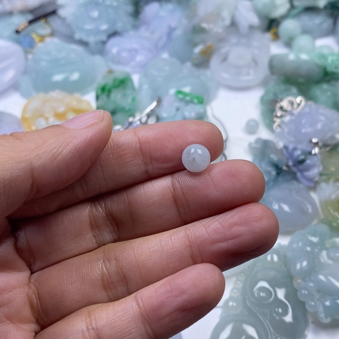 颈饰未镶嵌翡翠小*翡翠