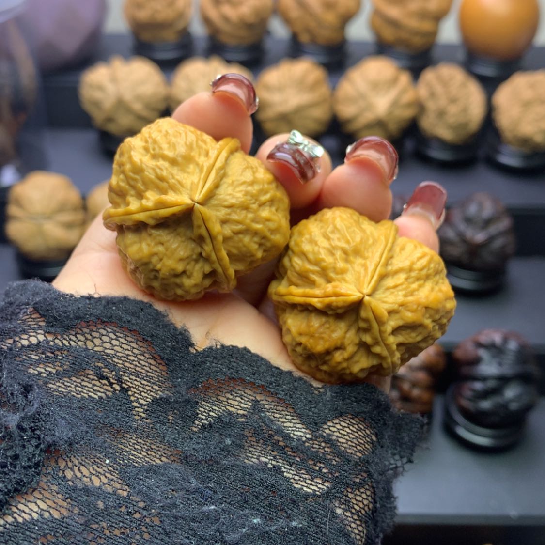 【闪购商品】文玩核桃吊坠三棱