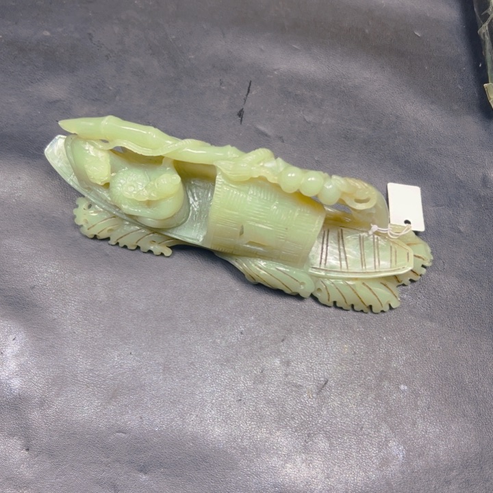 和田玉把件未镶嵌