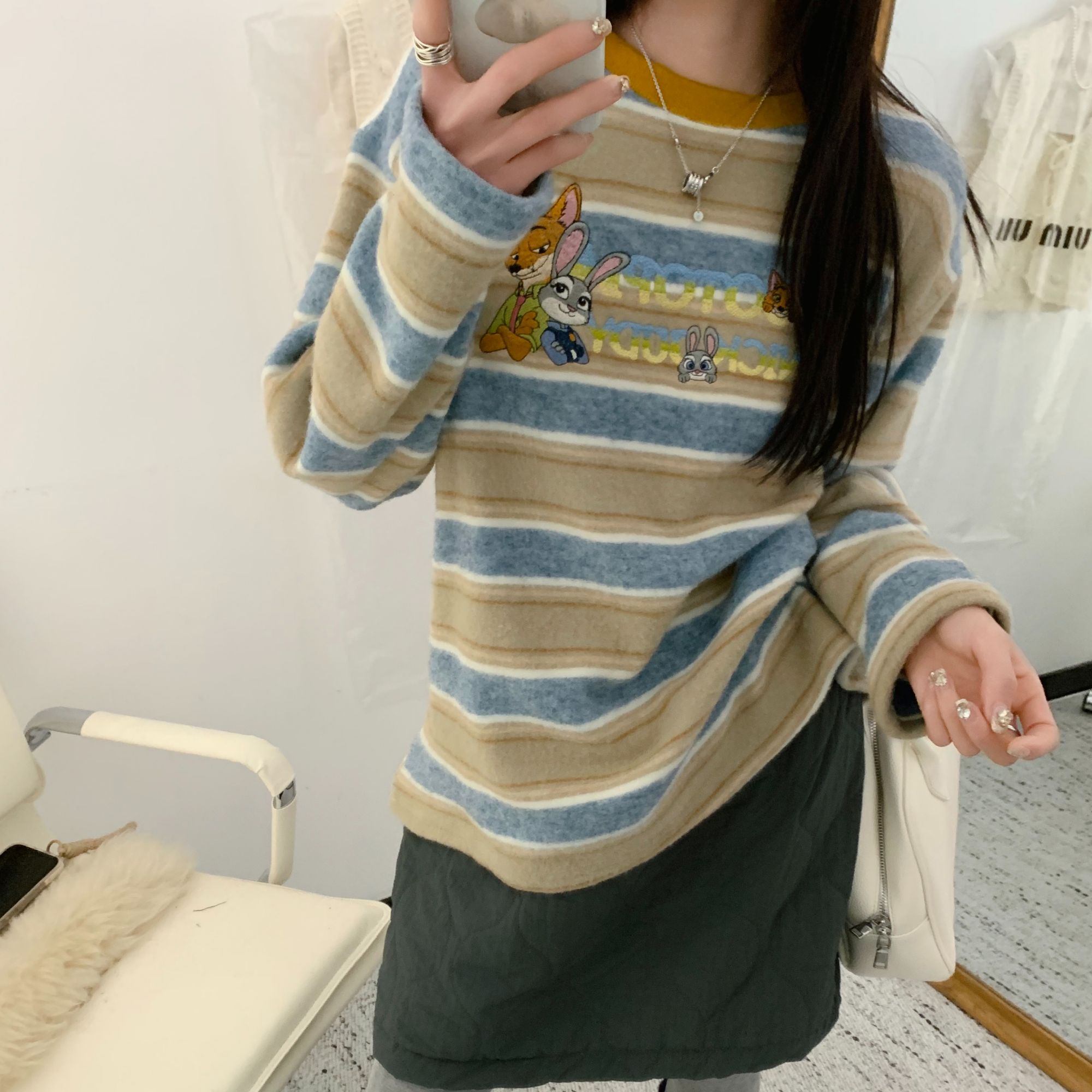 3798#DT家尼克兔子圆领韩版打底衫女装  