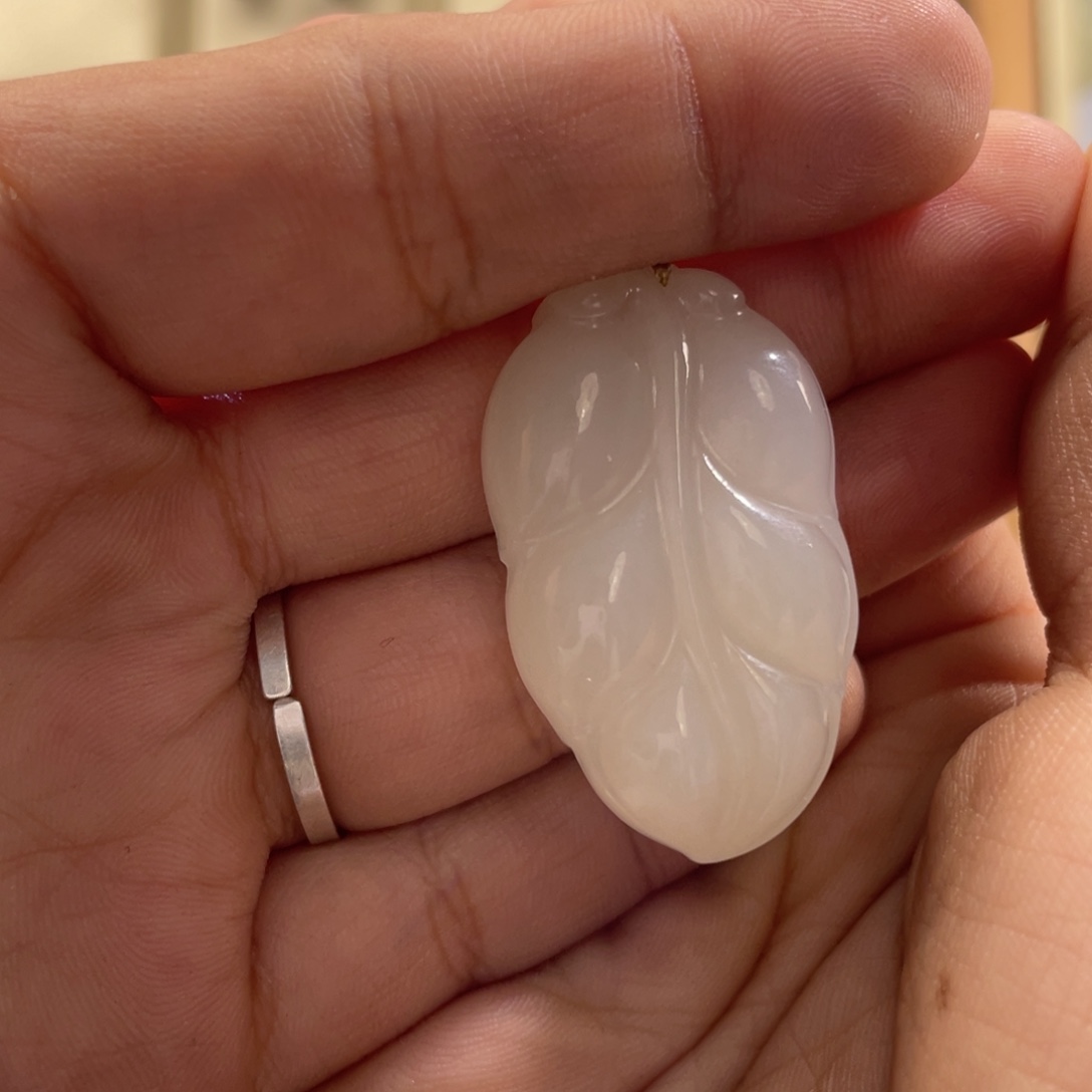 ****乐和田玉未镶嵌颈饰