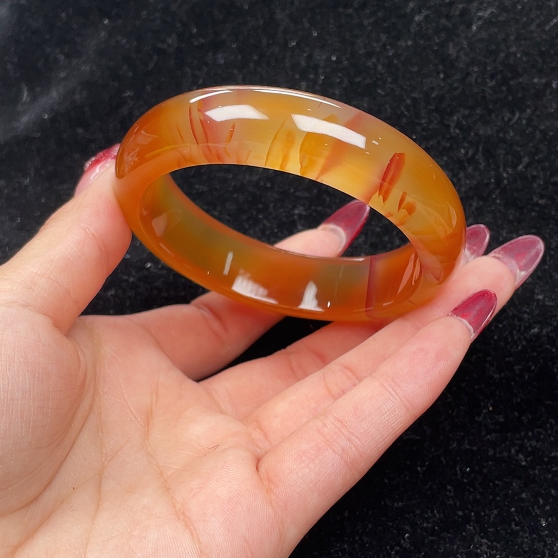 玛瑙/玉髓手镯未镶嵌A***i