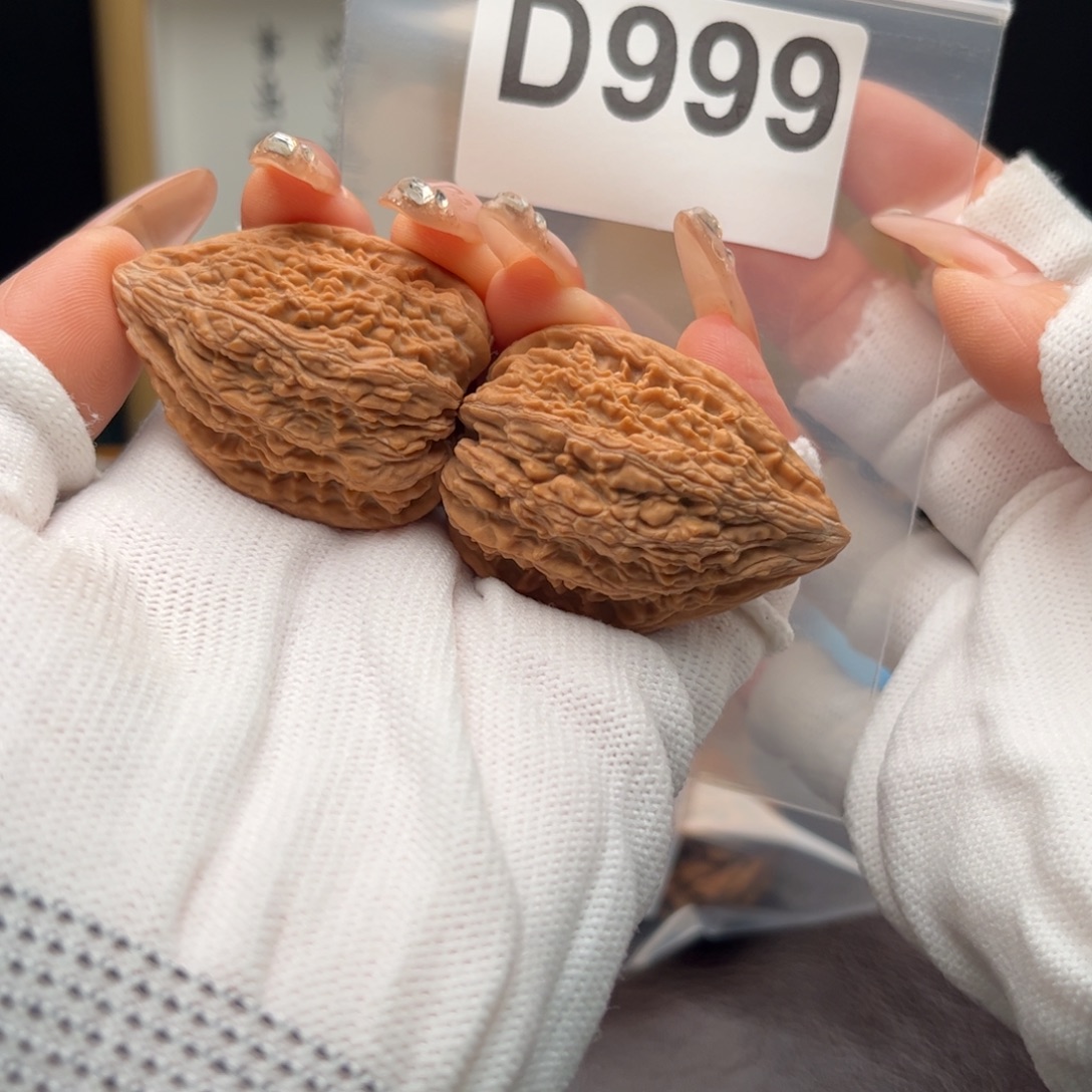 文玩核桃把件33塔尖d999