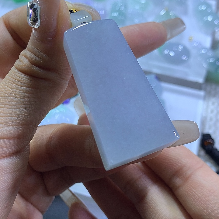 翡翠未镶嵌颈饰天然翡翠A货吊坠
