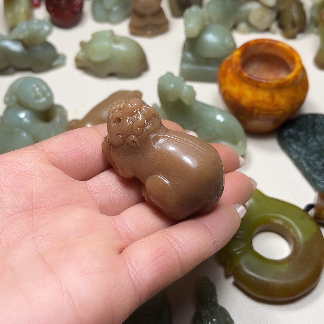 白玉菩提吊坠白玉菩提吊坠