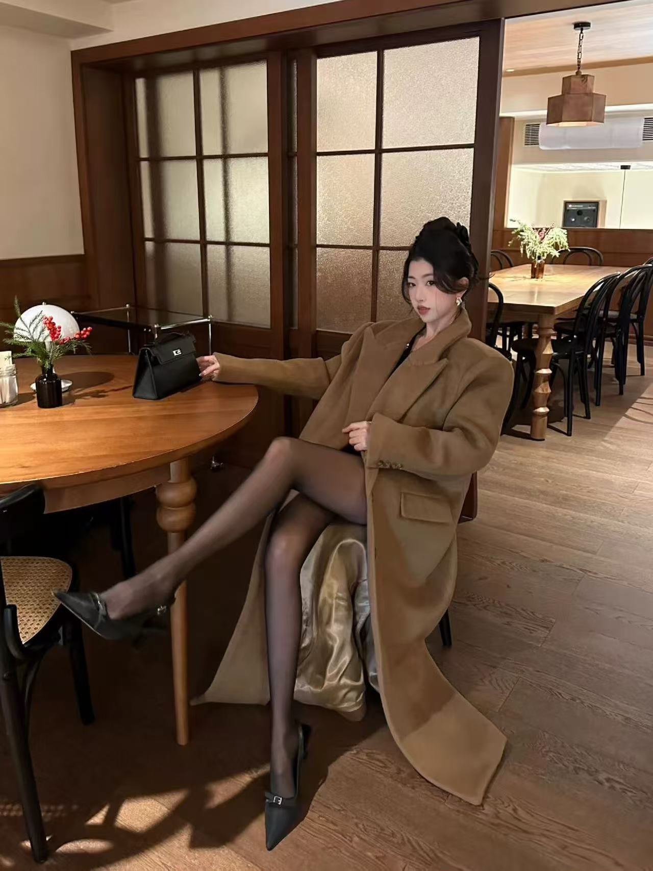 D2韩系尾货轻奢千金感风衣