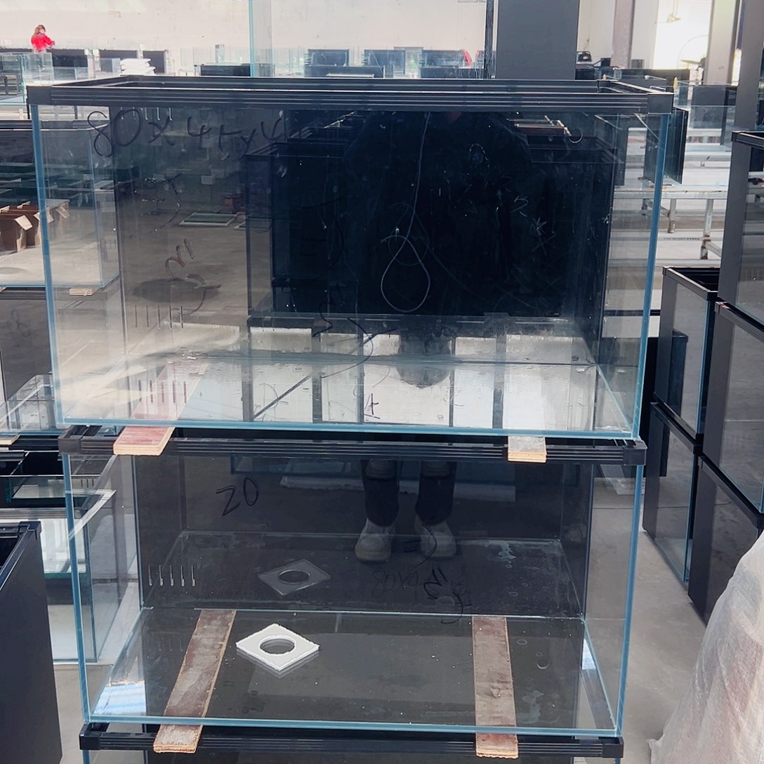 周***周玻璃804545背单马玻璃推拉