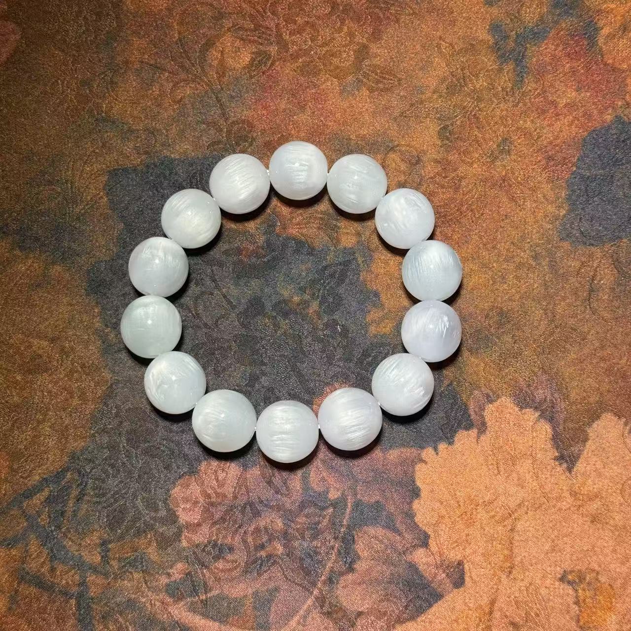 K386七彩瑰宝海云母 无礼盒