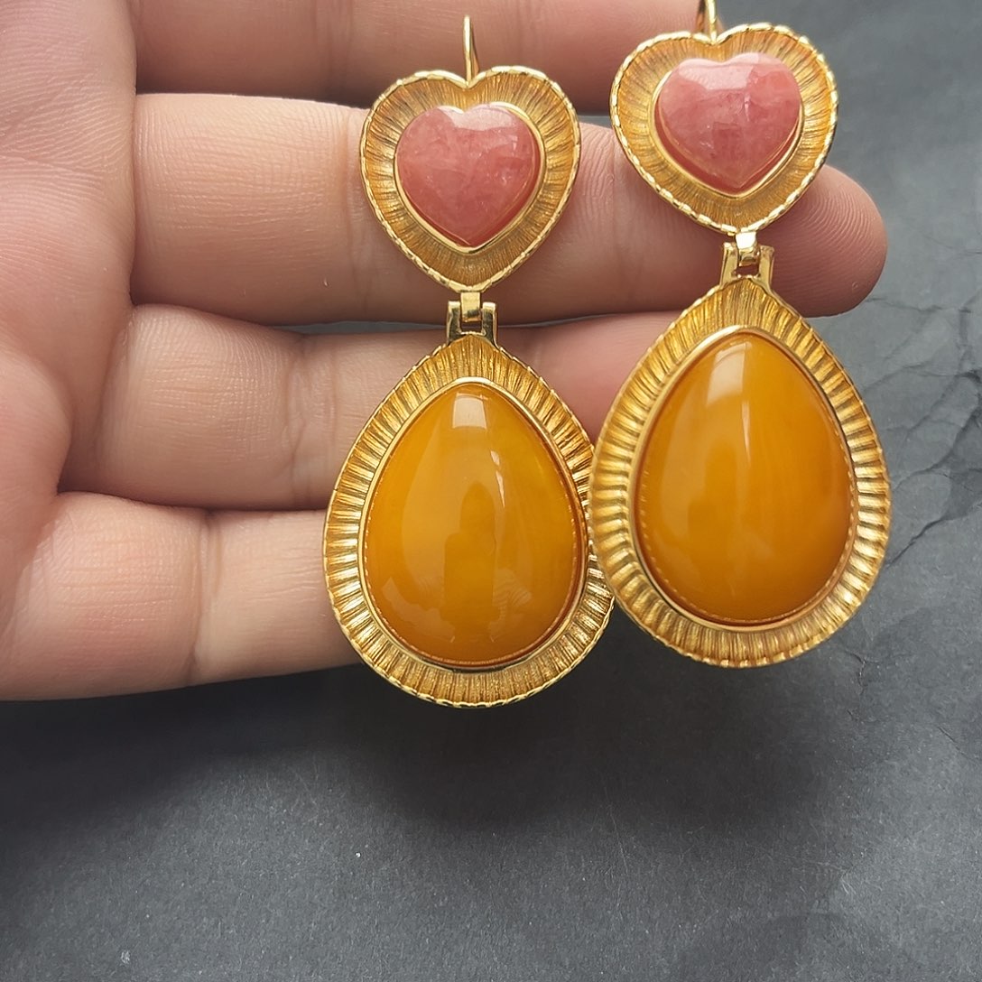 琥珀未镶嵌裸石耳坠