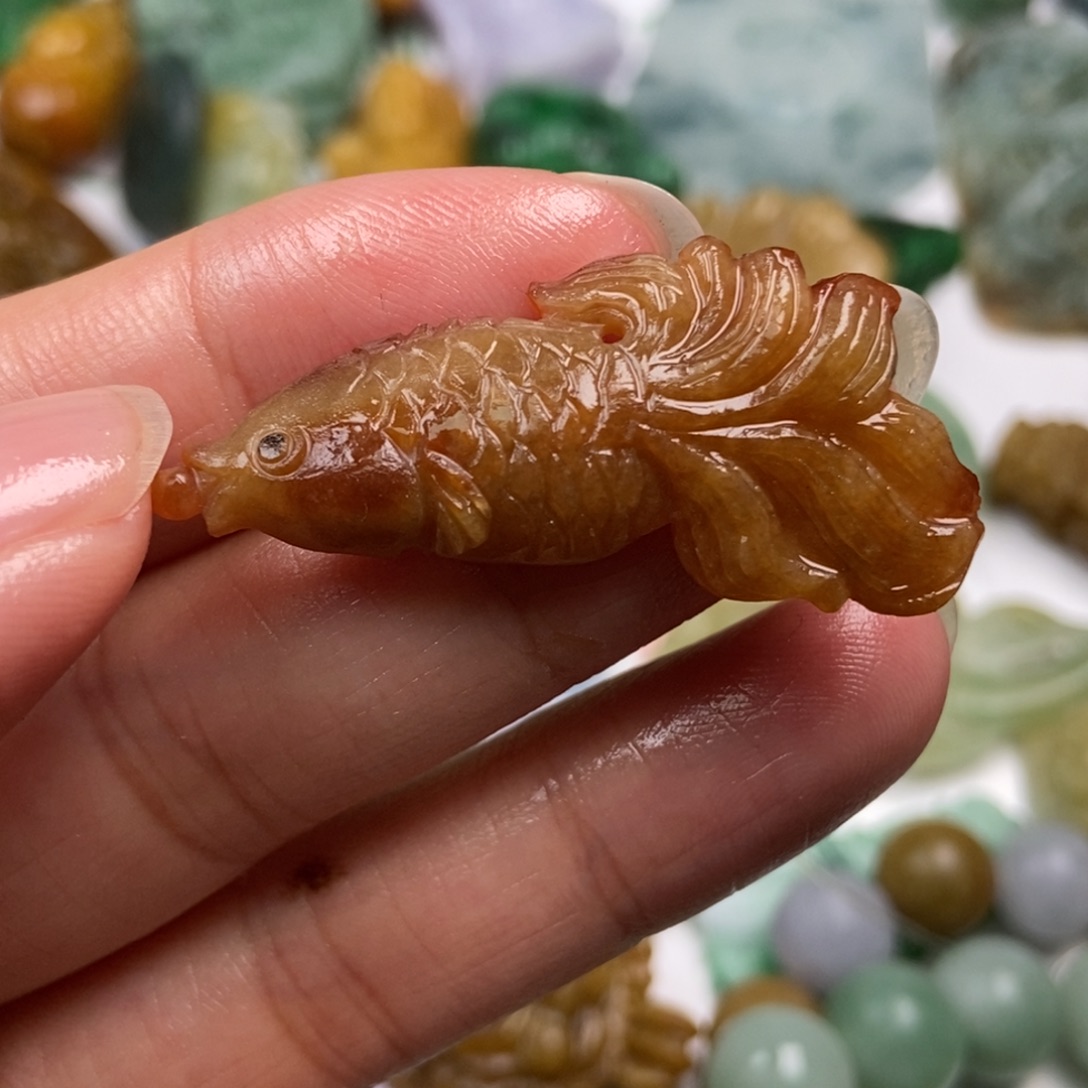 定制翡翠未镶嵌翡翠