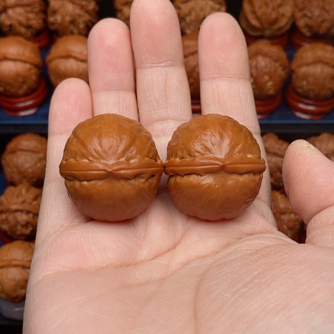 把件文玩核桃臻*.手捻至尊宝