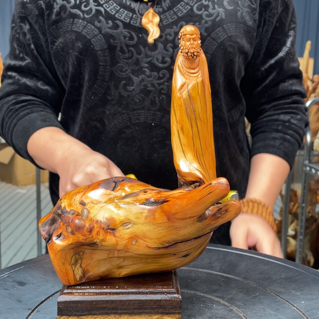 柏木（崖柏）随型摆件