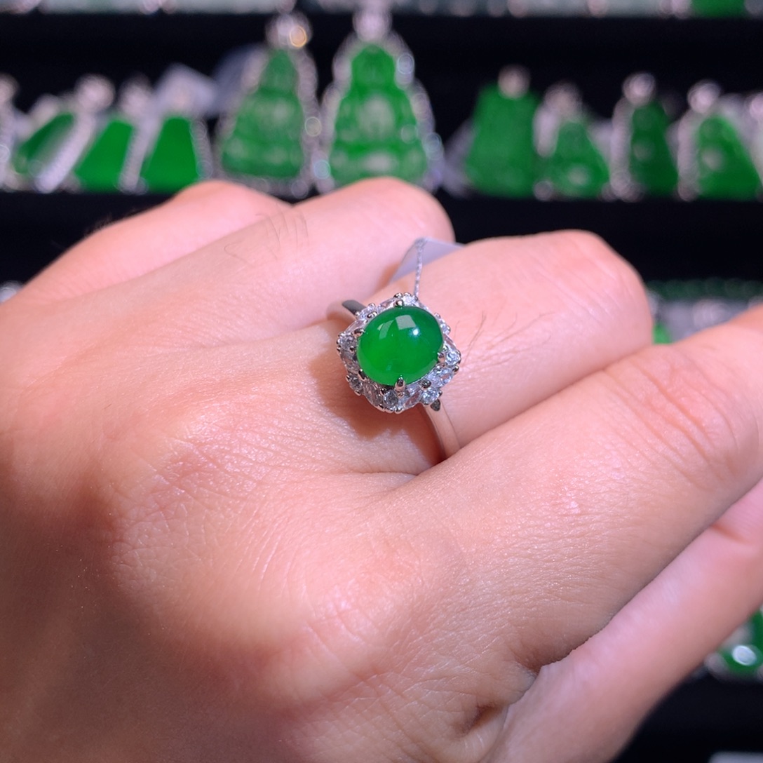 【闪购商品】颈饰银S925镶嵌翡翠天然翡翠