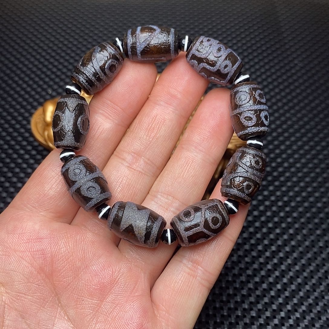 -***春玛瑙/玉髓未镶嵌手链