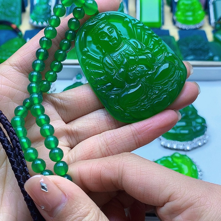 玛瑙/玉髓吊坠未镶嵌