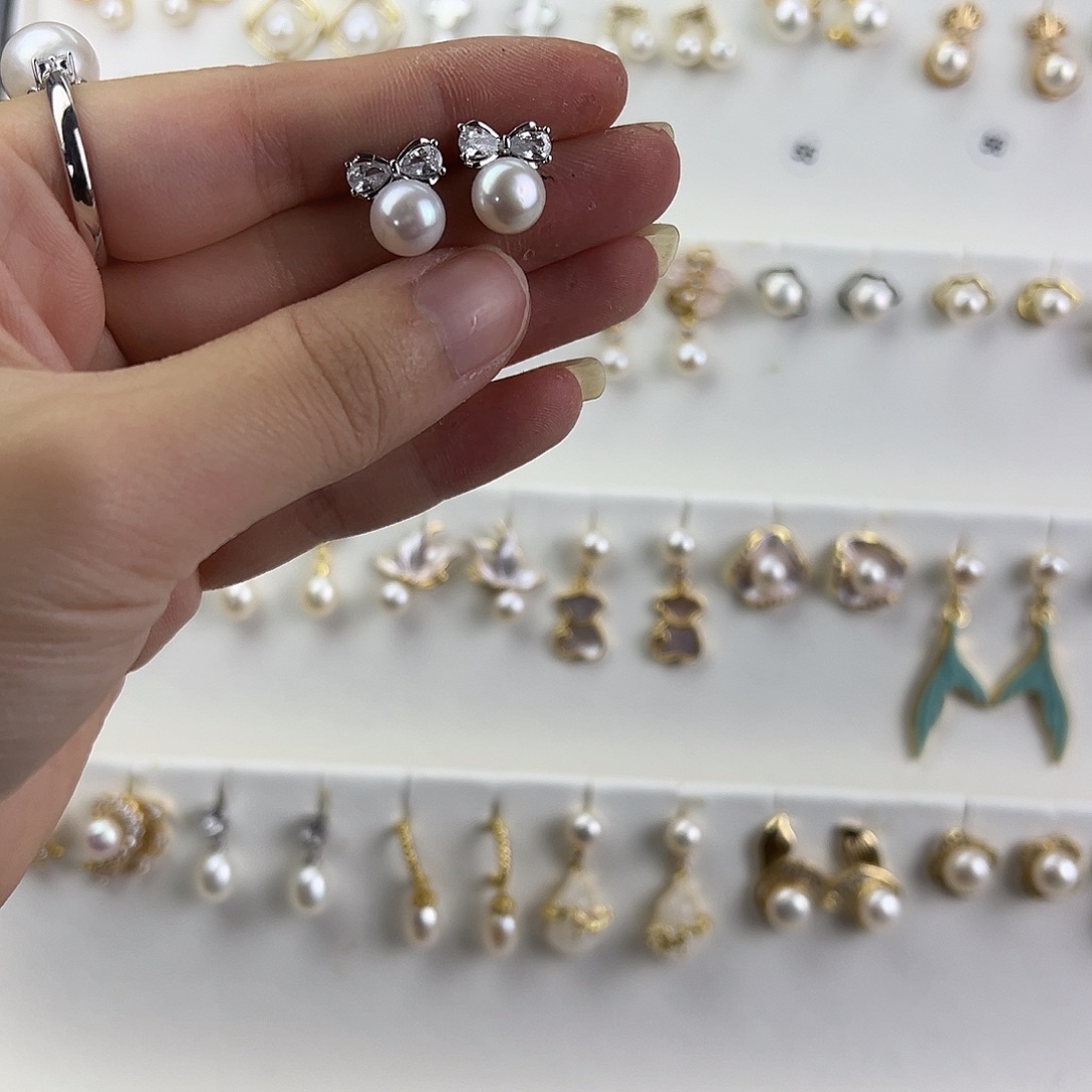 耳饰银S925镶嵌淡水珍珠