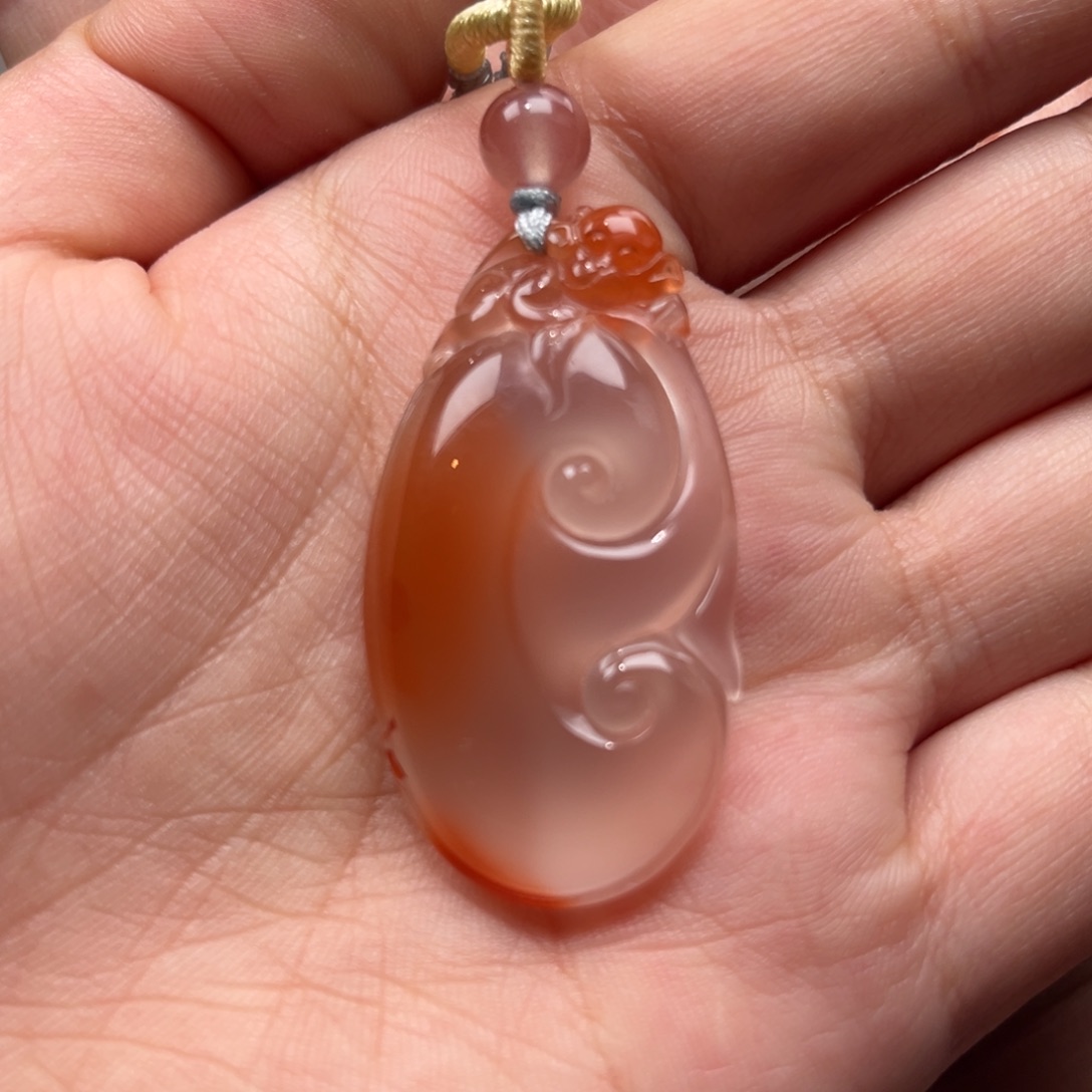 南红玛瑙吊坠(不含链)未镶嵌