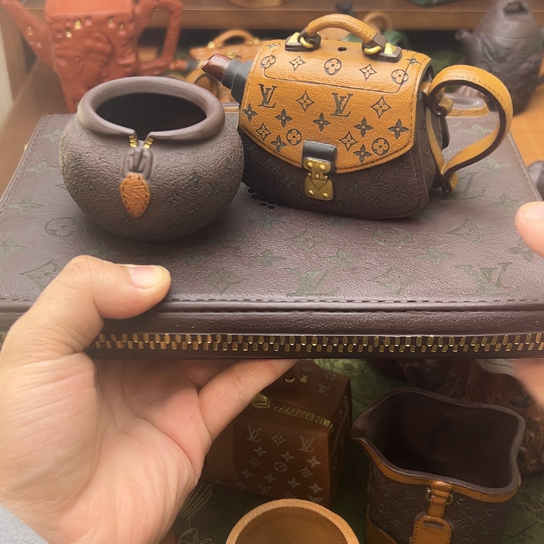守***馆紫砂茶壶包包和帽子真的超级棒