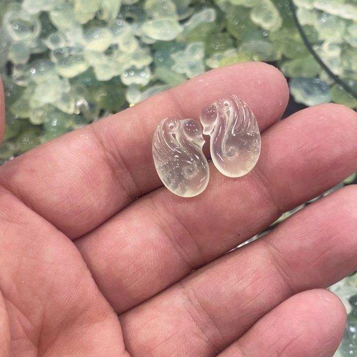 蛇纹石玉合金颈饰