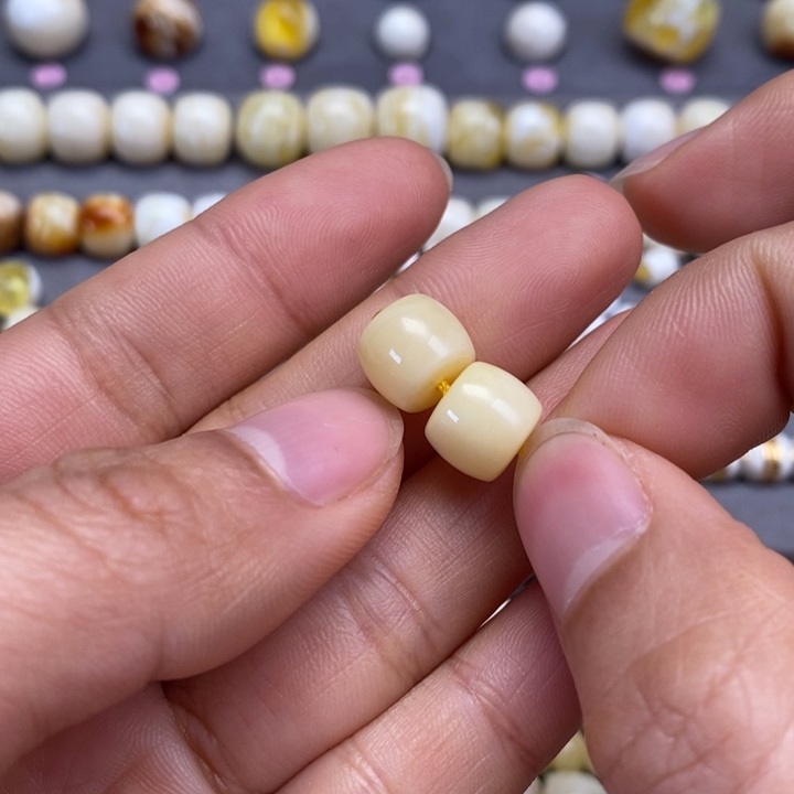 蜜蜡裸石未镶嵌^****^直切