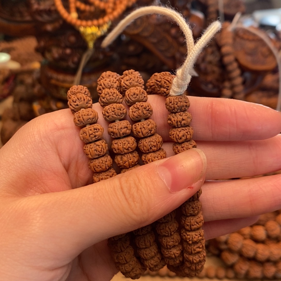 金刚菩提吊坠用****2藏切老树王卡8