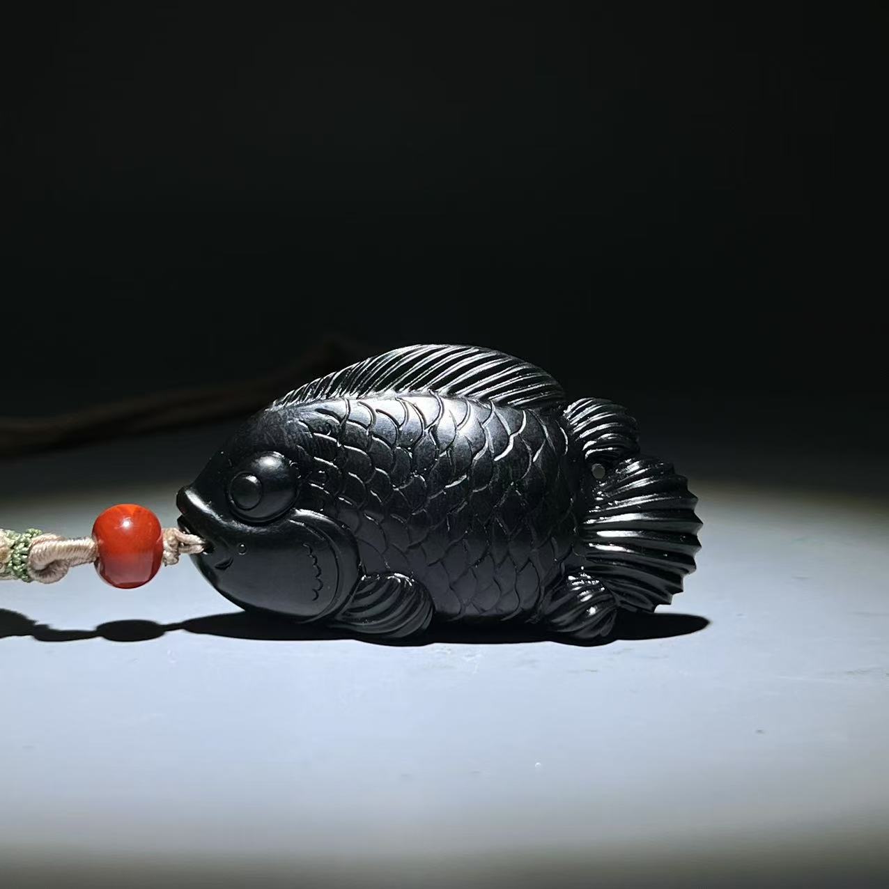 当代-和田玉黑青年年有鱼2505160006