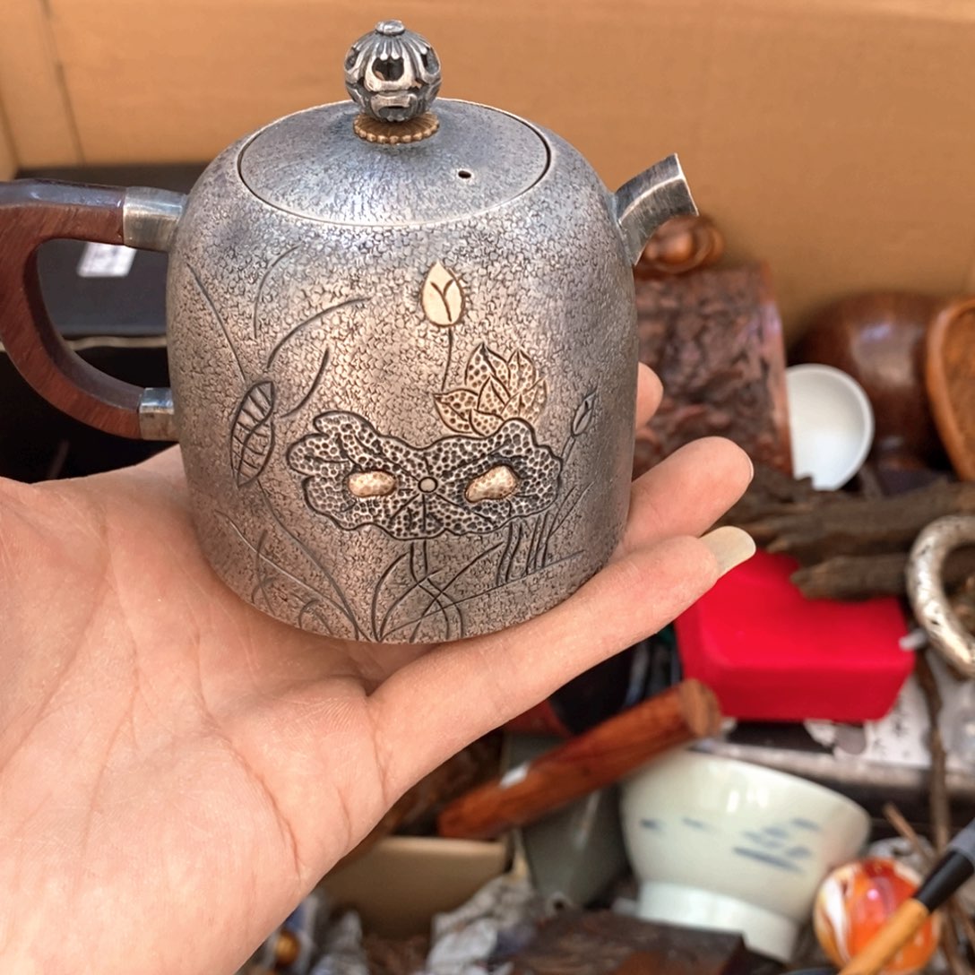 瓷片哈哈哈哈哈哈哈