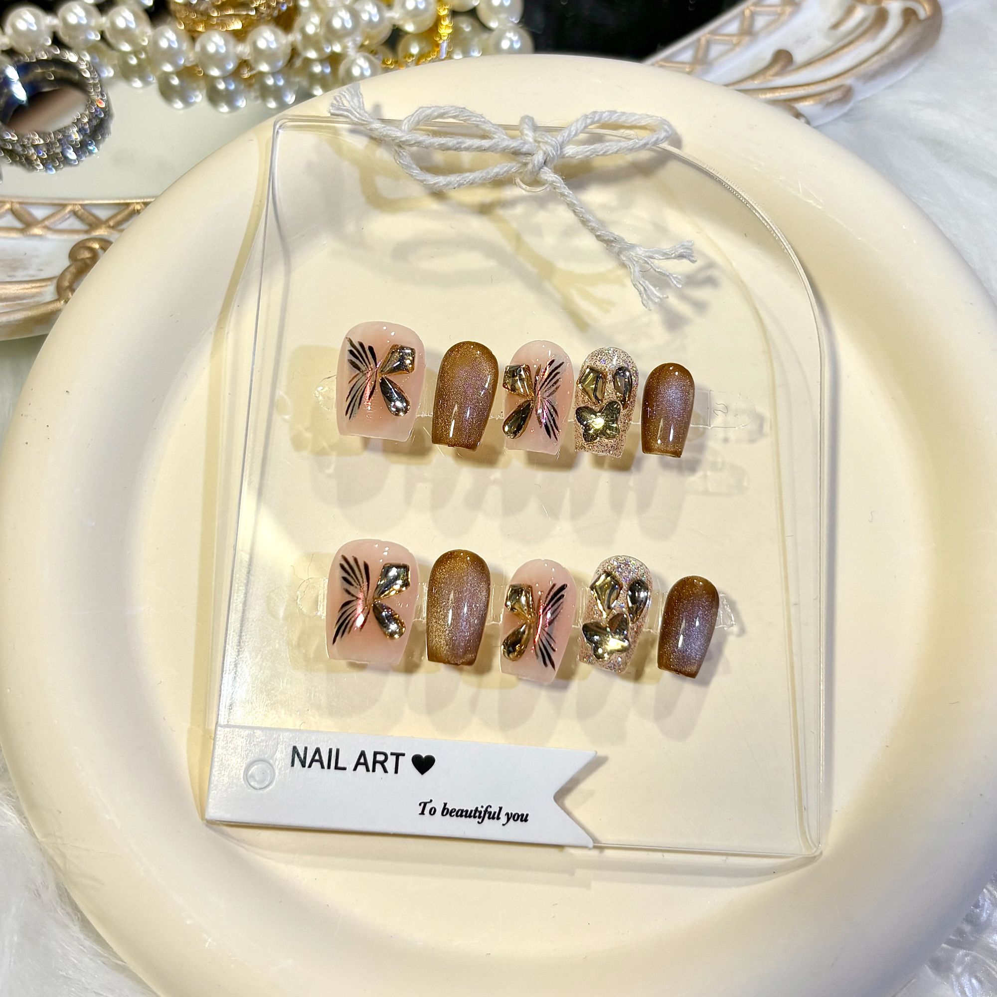 【梦棕蝶】秋冬棕色显白猫眼轻奢手工穿戴甲高级感蝴蝶带钻美甲成品