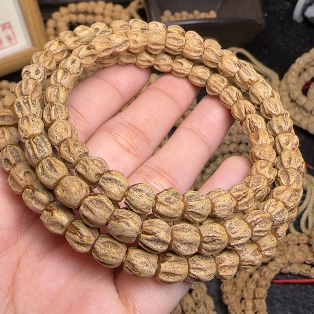 柏香籽/百香籽吊坠漂***妹