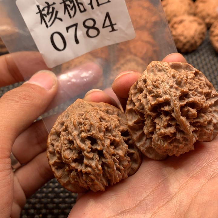 文玩核桃吊坠漫天星44 