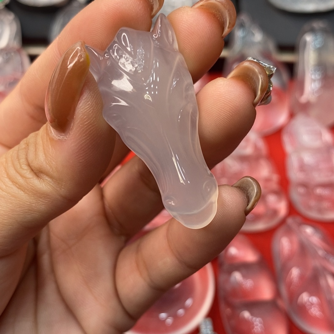 石英质玉未镶嵌吊坠