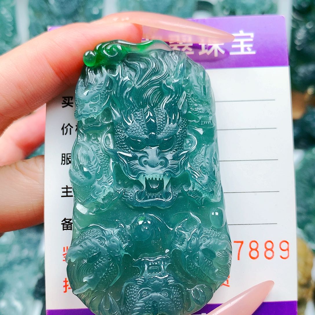 【闪购商品】翡翠未镶嵌颈饰纯天然A货翡翠