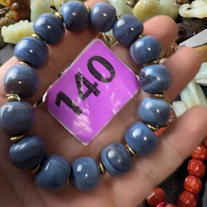 用***2玛瑙/玉髓未镶嵌颈饰