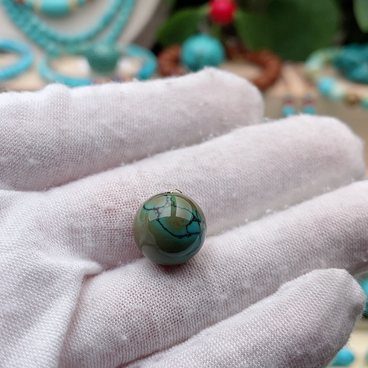 绿松石配饰未镶嵌