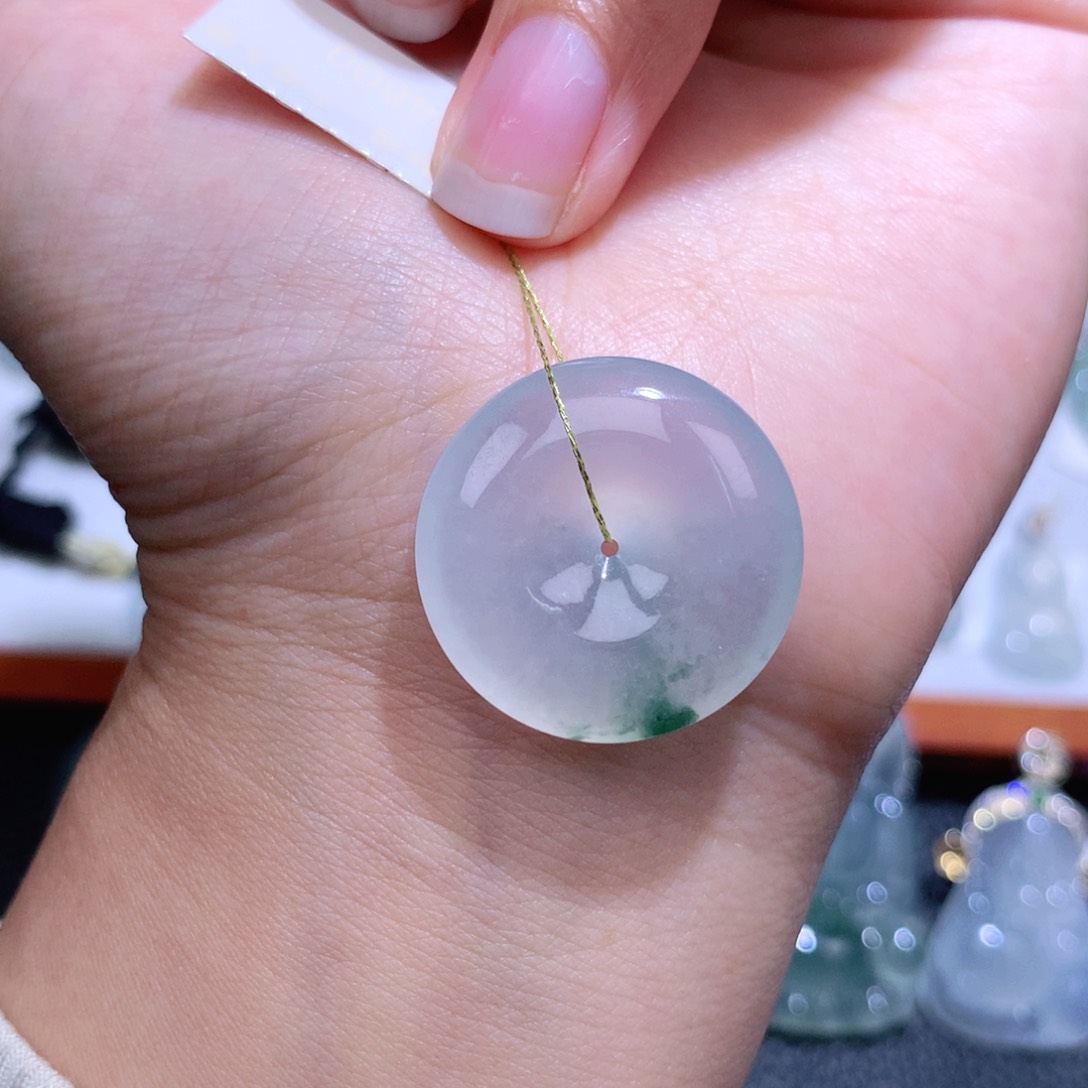 颈饰未镶嵌翡翠扣子