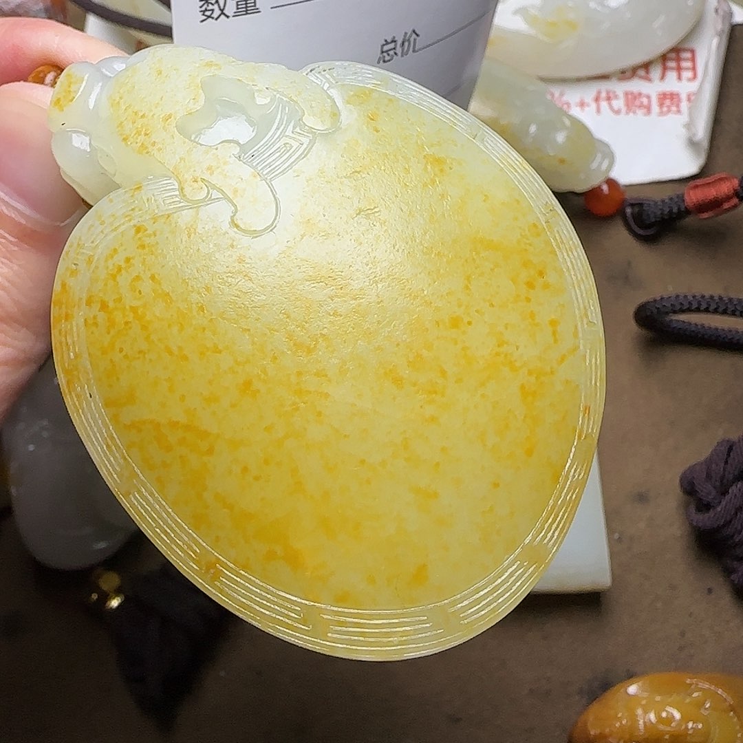 【闪购商品】和田玉把件未镶嵌十**韭