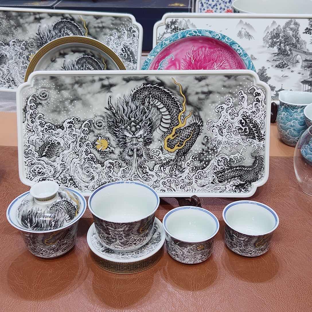 摆件景德镇陶瓷艺术展演厅及景德镇陶瓷艺术