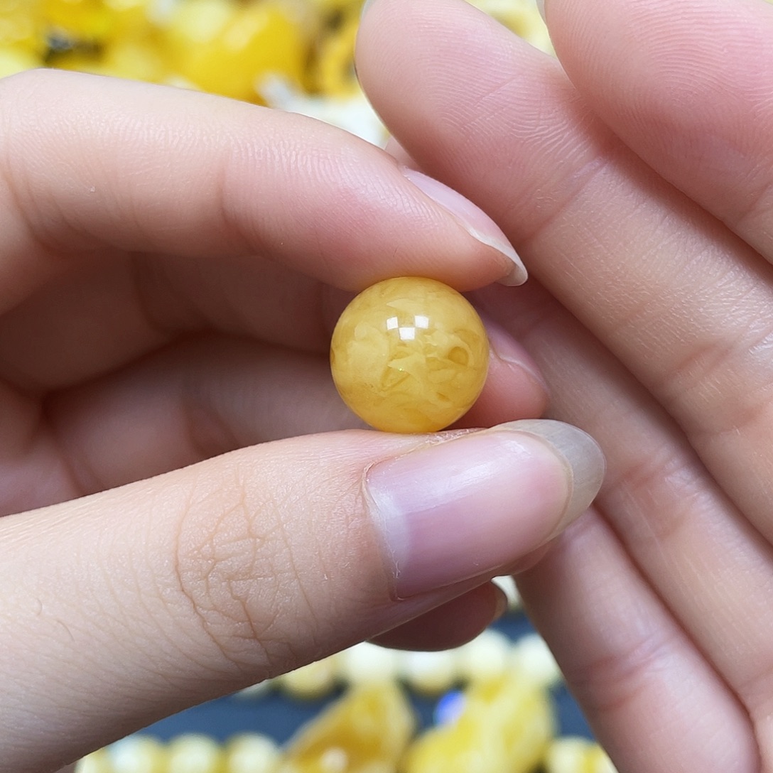 裸石蜜蜡未镶嵌圆珠13mm瑕