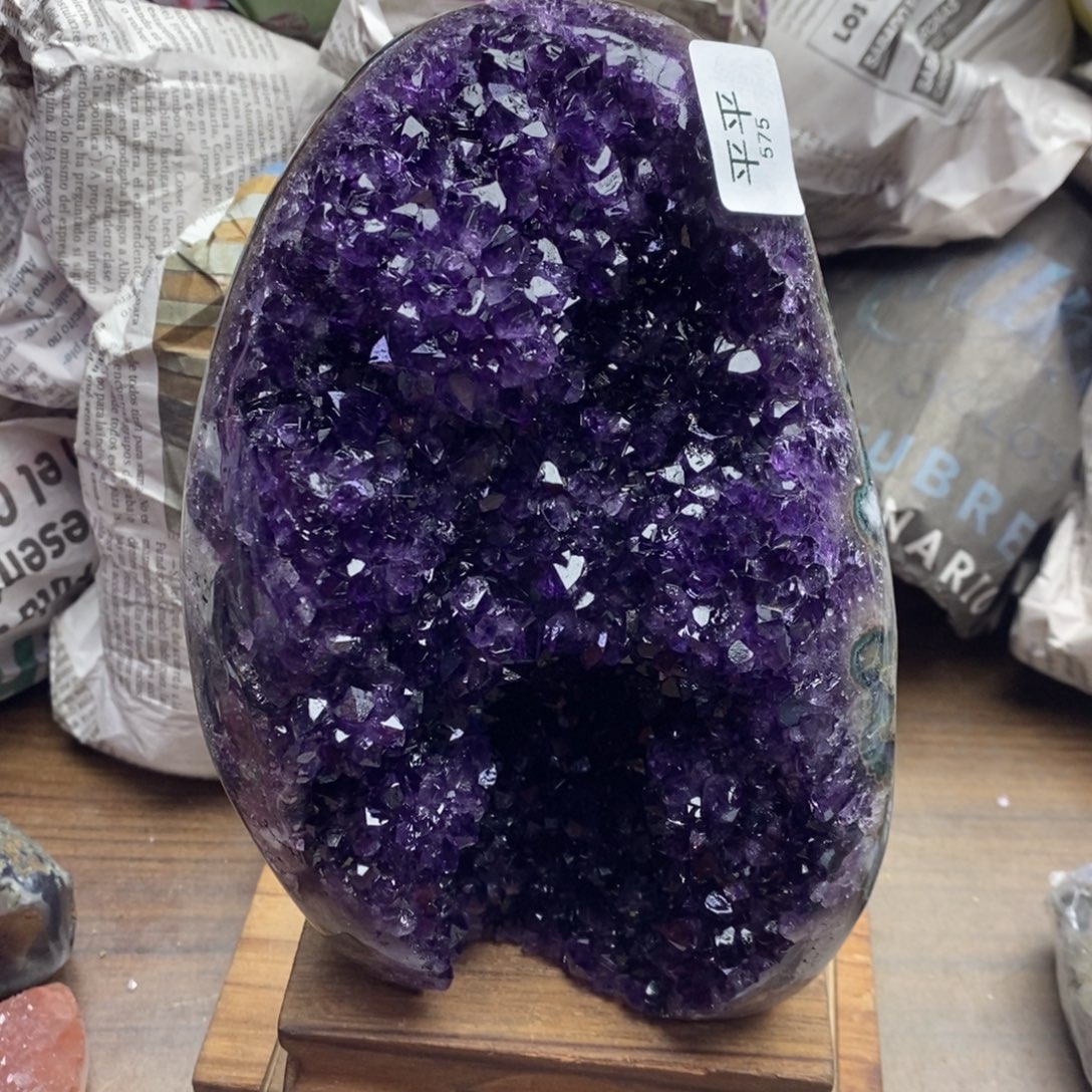 未镶嵌水晶珠宝半成品