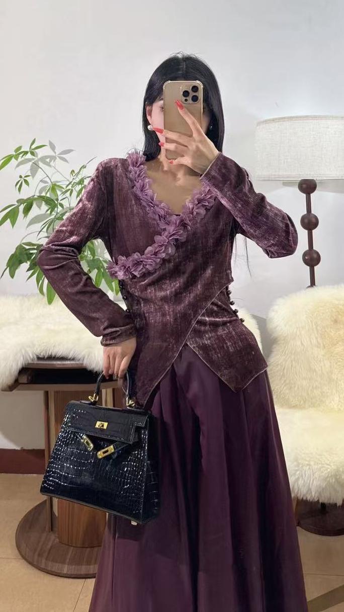 ZJ长袖国风新中式t恤女欧洲站2025新款时尚木耳边丝绒打底衫