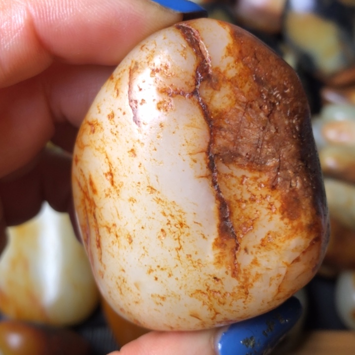 和田玉未镶嵌珠宝奇石